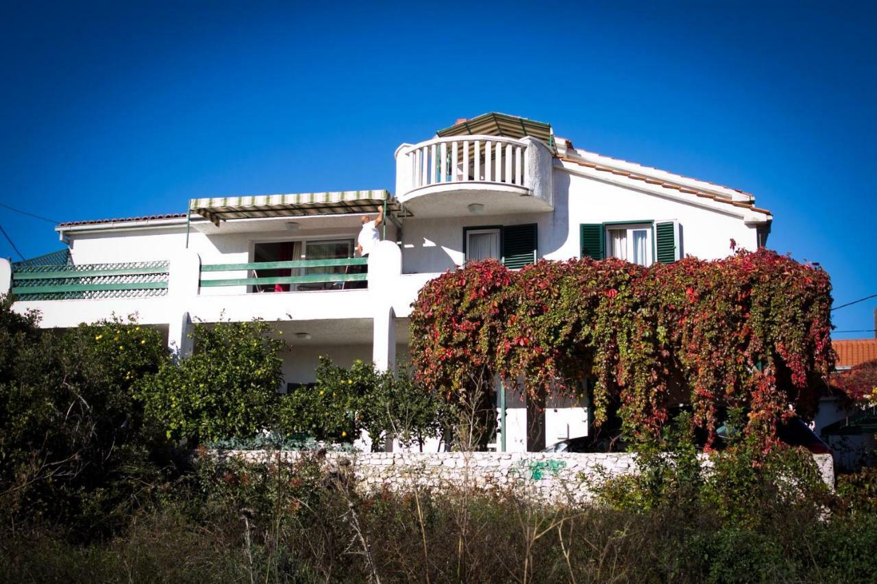 Apartman Nena Apartamento Slatine Exterior foto